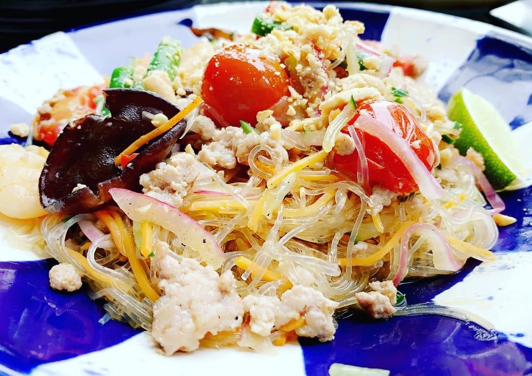 Post 2 by N on Instagram (image)