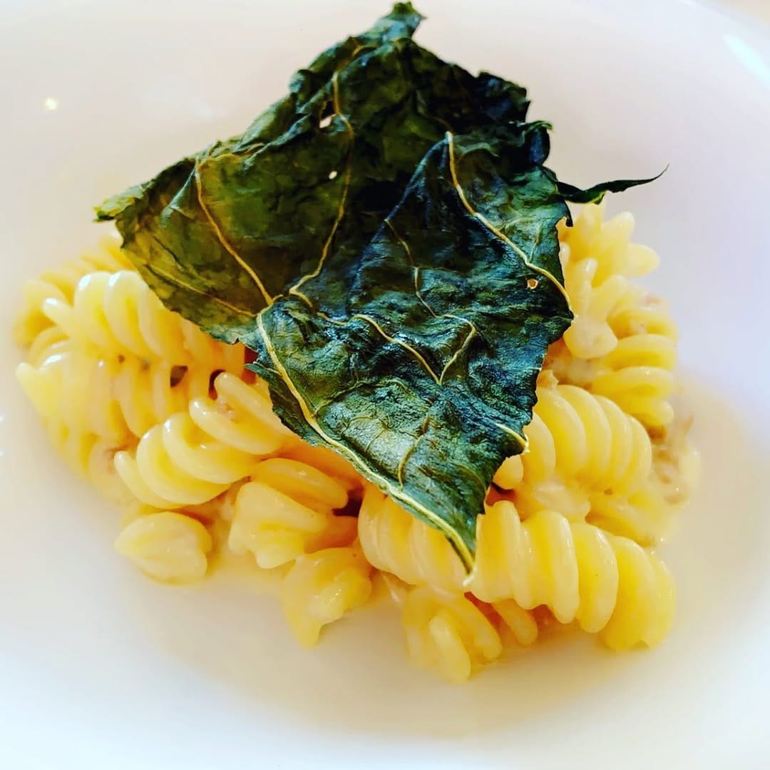 Post 6 by N on Instagram (image)