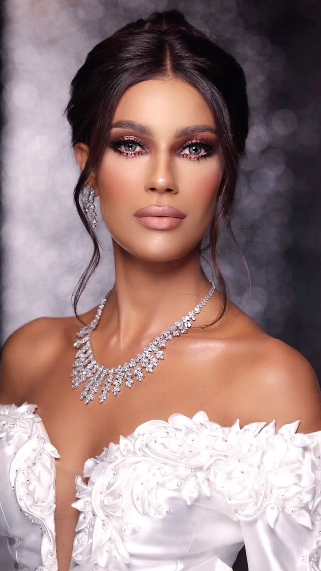 Post 8 by خبيرة تجميل | مريم المطروشي on Instagram (video)