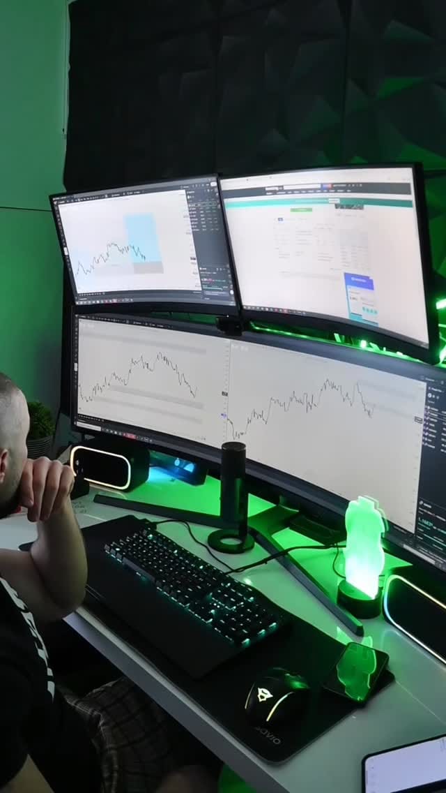 Post 9 by Kocsis Bence Márk on Instagram (video)
