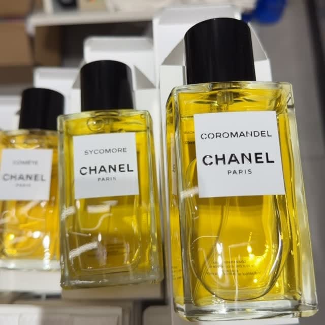Post 2 by SmilePerfumes  بسمة العطور 🌸 on Instagram (video)