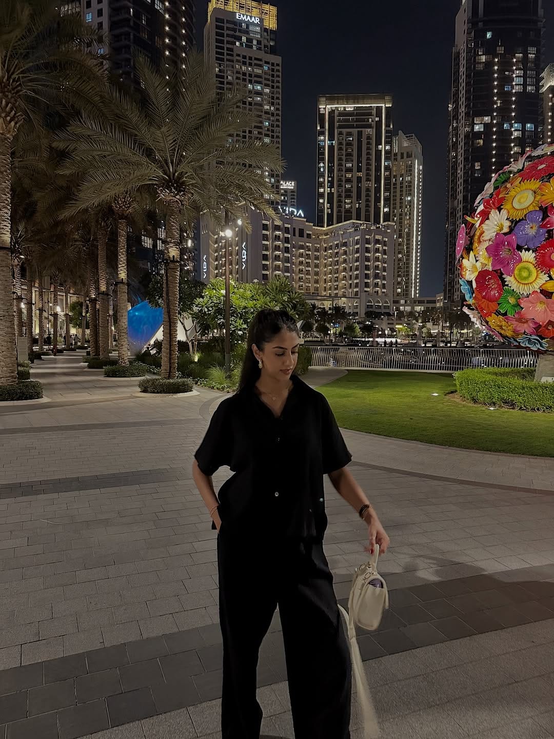 Post 4 by Sanya Qayyum on Instagram (carousel)