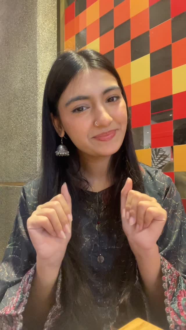 Post 1 by ZAHRA -Les pâtisseries de luxe on Instagram (video)