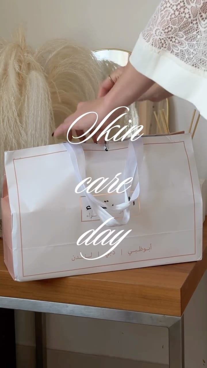 Post 10 by Petra Cosmetics on Instagram (video)
