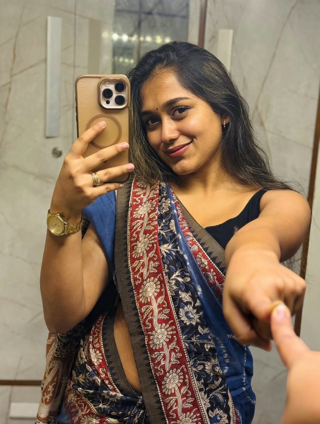 Post 6 by Pooja Balakrishnan on Instagram (carousel)