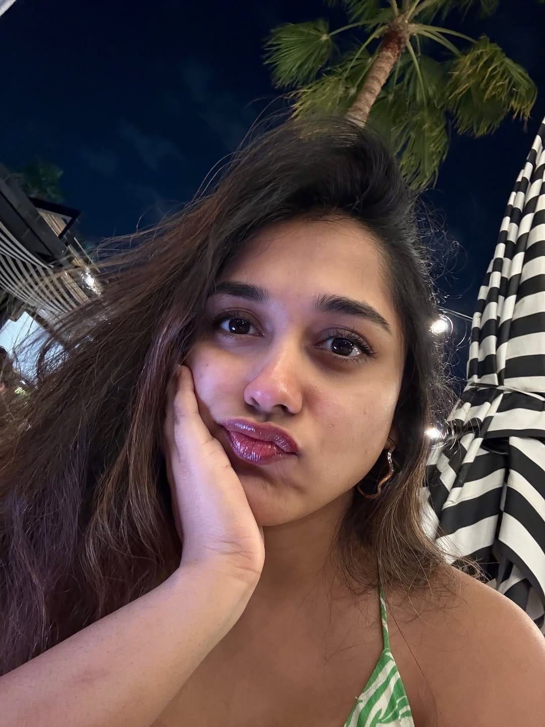 Post 5 by Pooja Balakrishnan on Instagram (carousel)