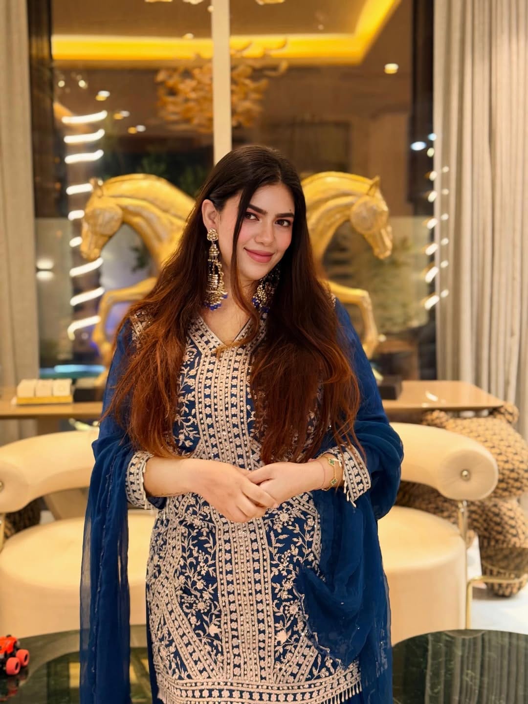 Post 8 by Meenu Chauhan bhatia on Instagram (carousel)
