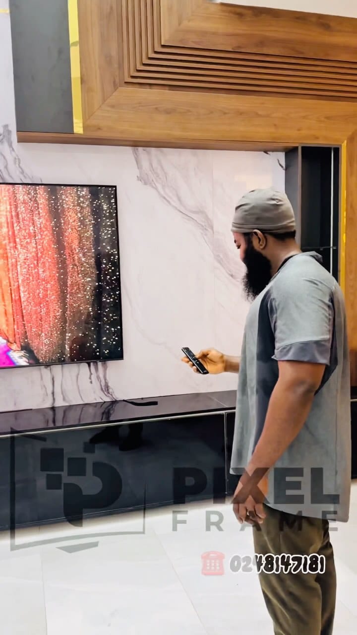 Post 9 by Pixelframe electronics on Instagram (video)