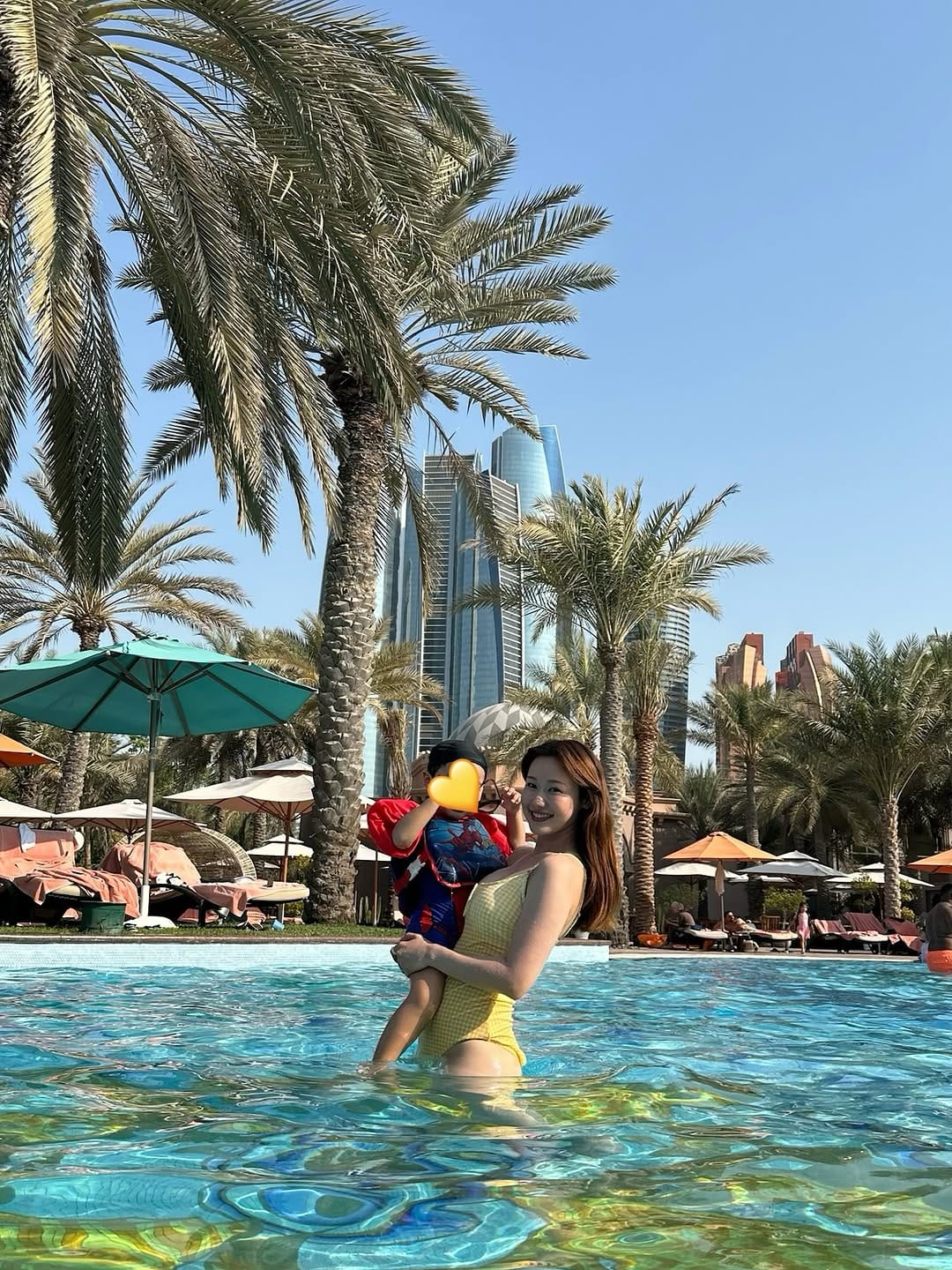 Post 5 by Yoshino 🇯🇵🇦🇪 on Instagram (carousel)