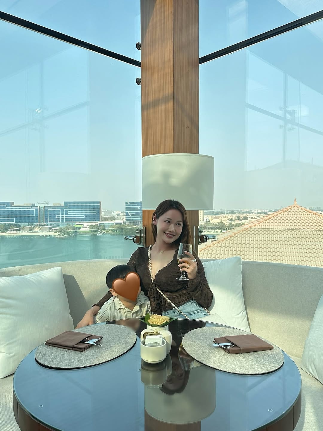 Post 4 by Yoshino 🇯🇵🇦🇪 on Instagram (carousel)