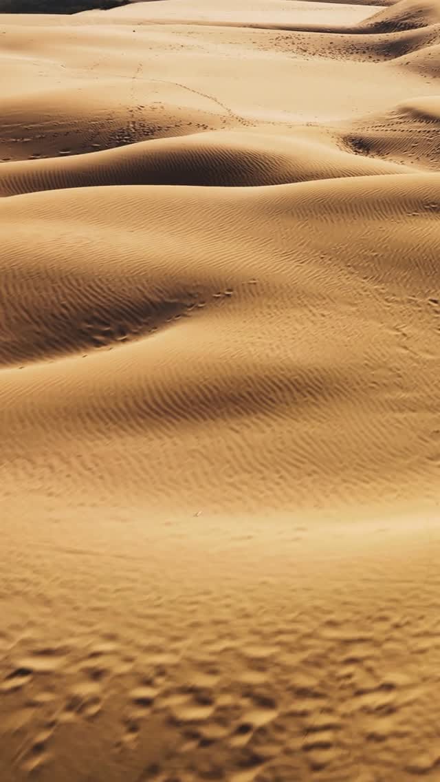 Post 4 by H! Pakistan on Instagram (video)