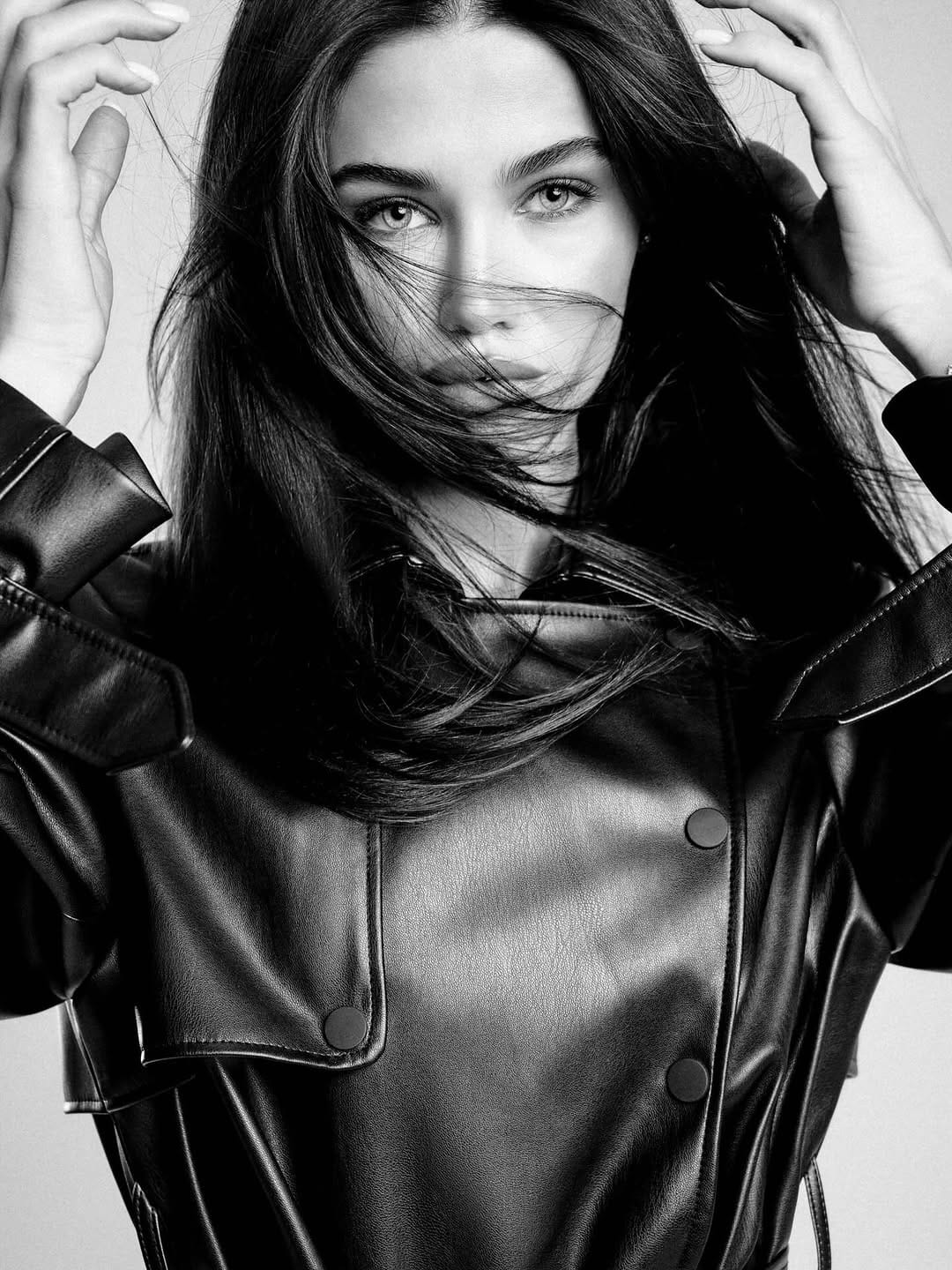 Post 5 by Gayane. | photographer Dubai / Moscow on Instagram (carousel)