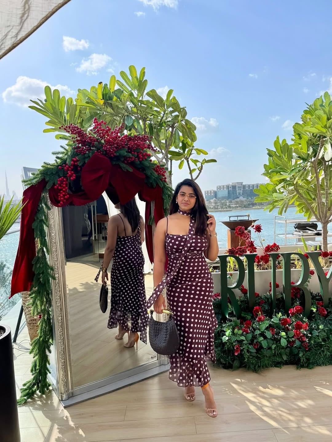 Post 9 by Delia Lobo on Instagram (carousel)