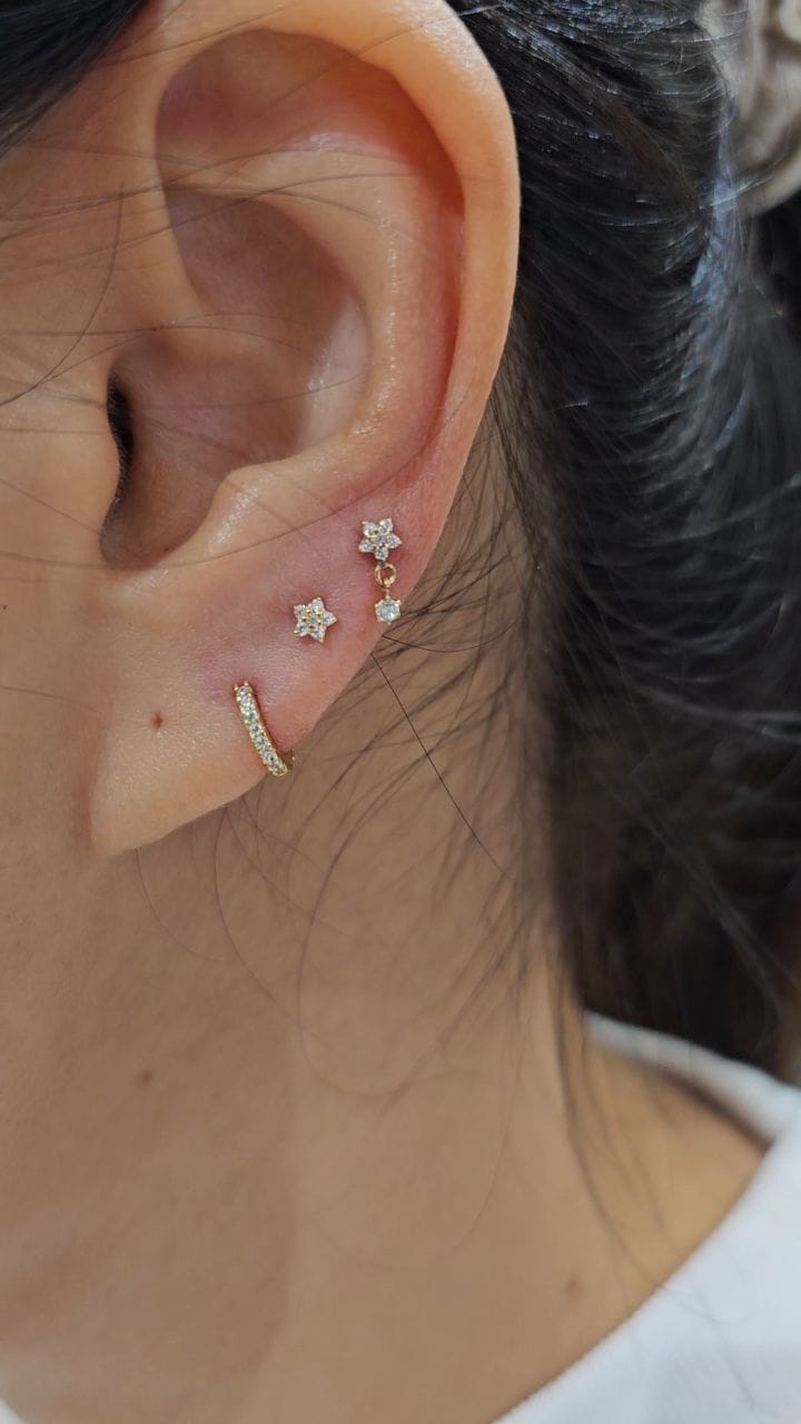 Post 9 by Piercings at KYRAcare on Instagram (video)