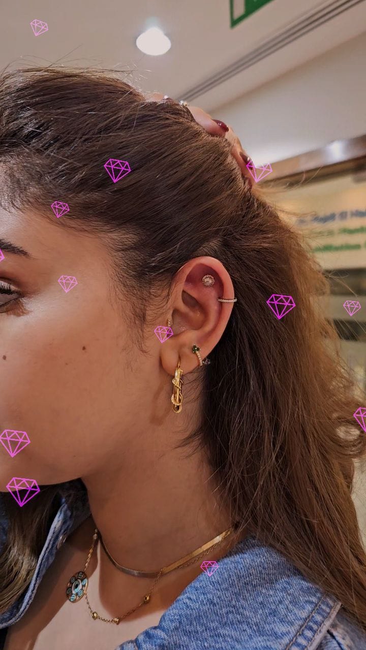 Post 3 by Piercings at KYRAcare on Instagram (video)
