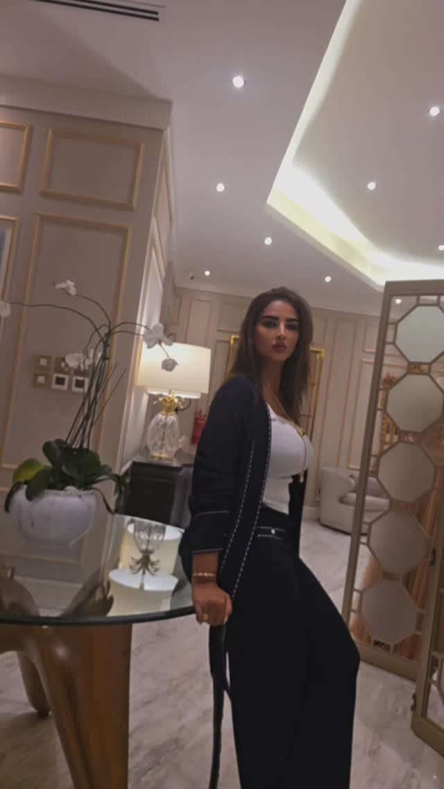 Post 2 by Karima Hosni on Instagram (video)