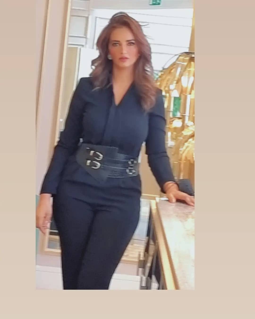 Post 10 by Karima Hosni on Instagram (image)
