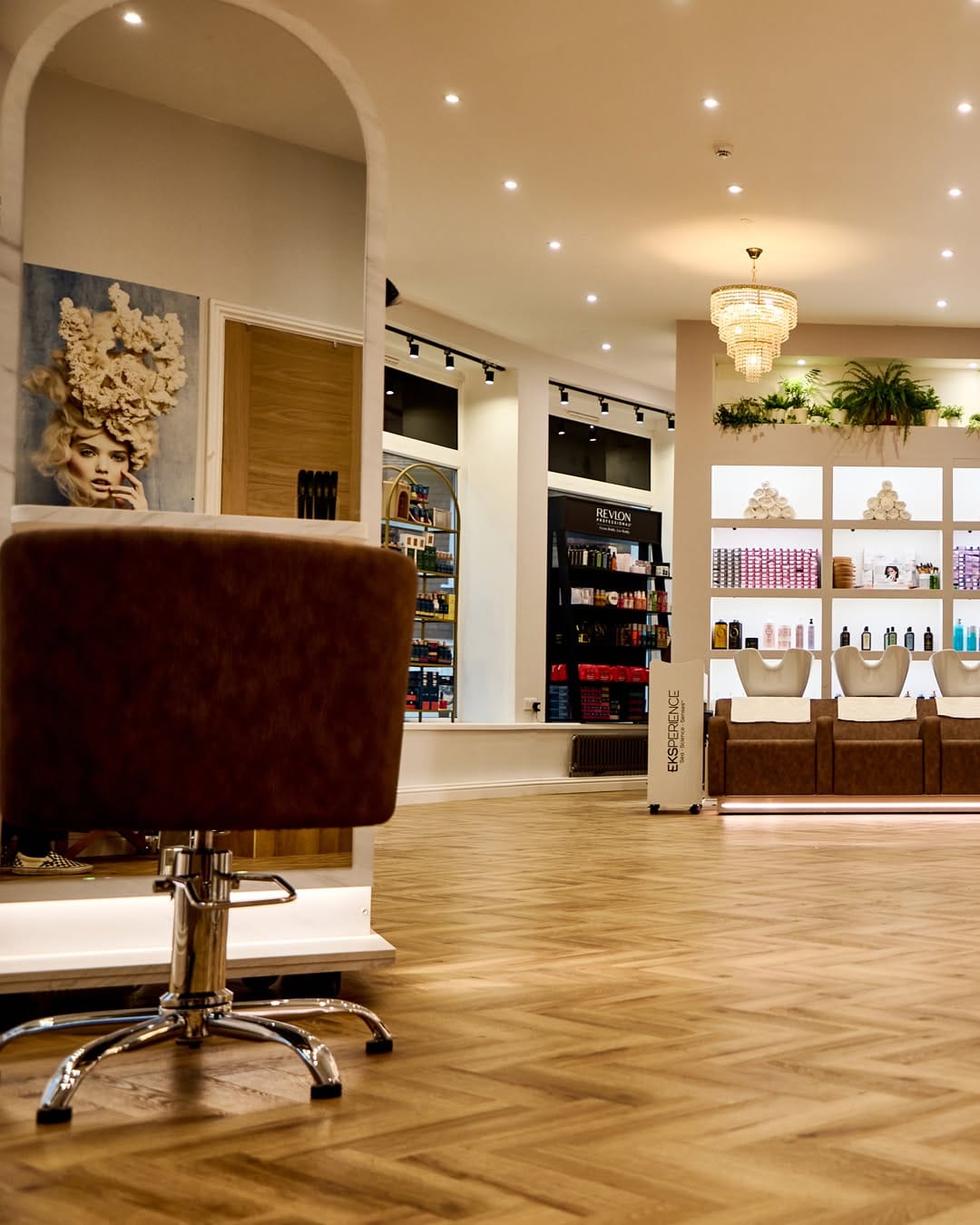 Post 8 by Good Salon Guide on Instagram (carousel)