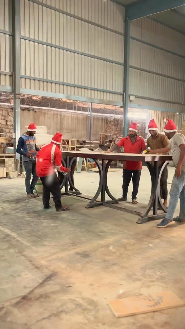 Post 4 by Duraster. on Instagram (video)