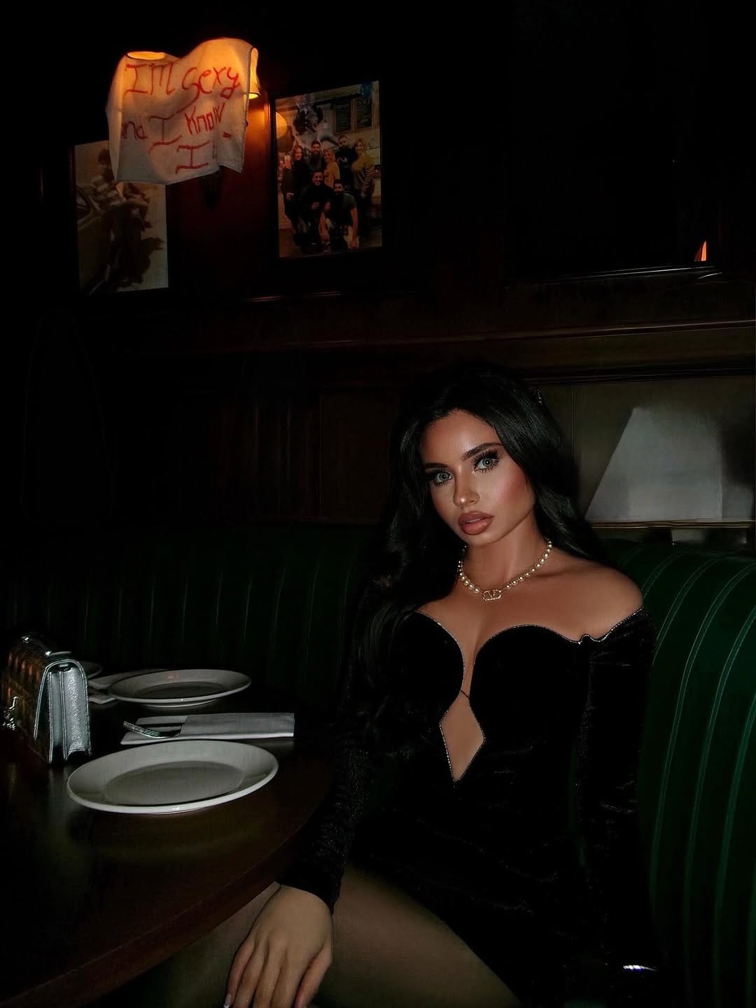 Post 4 by برلا سابا | Perla Saba on Instagram (carousel)
