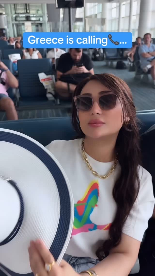 Post 9 by Nour & Omar on Instagram (video)