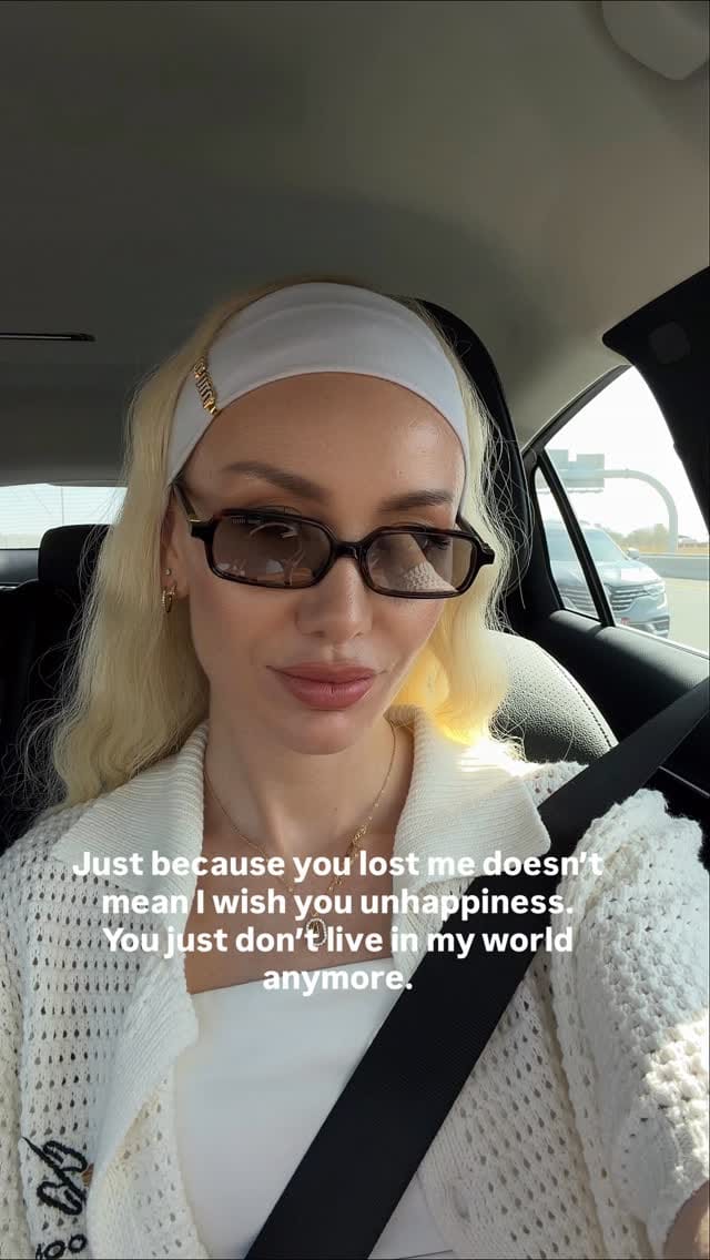 Post 6 by Liliia Karpiak on Instagram (video)