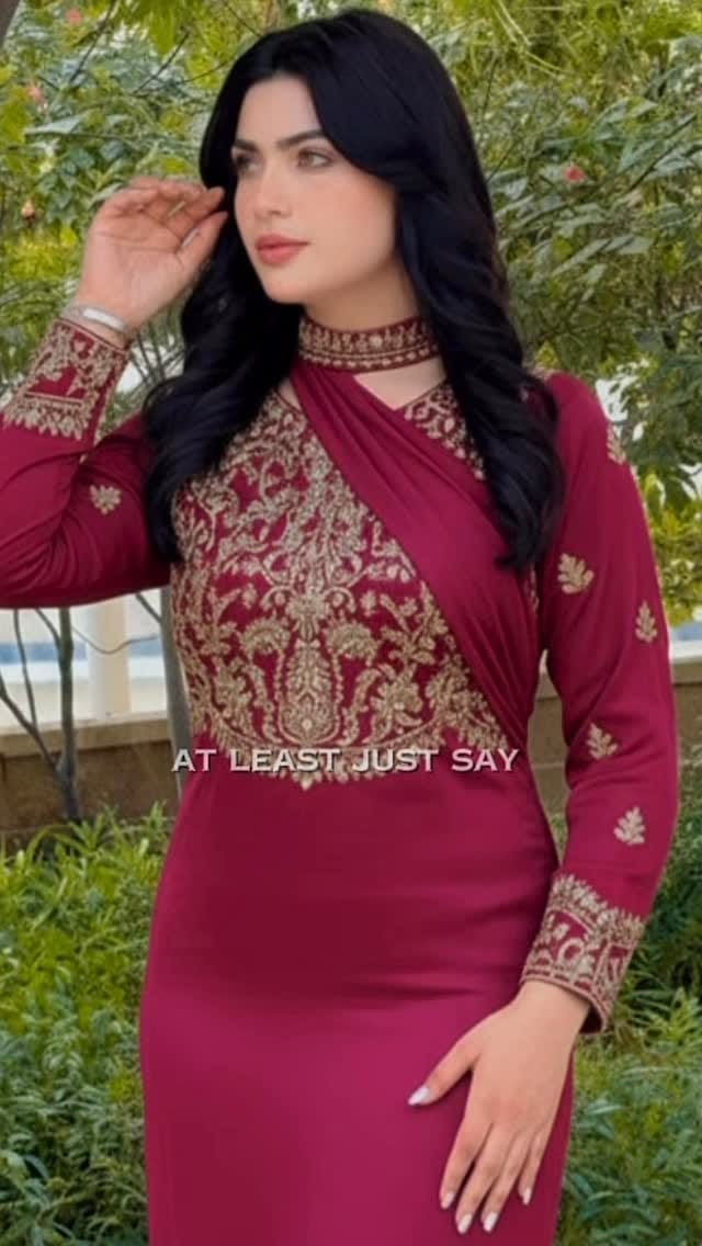 Post 10 by Sara Khan | Lifestyle & Fashion on Instagram (video)