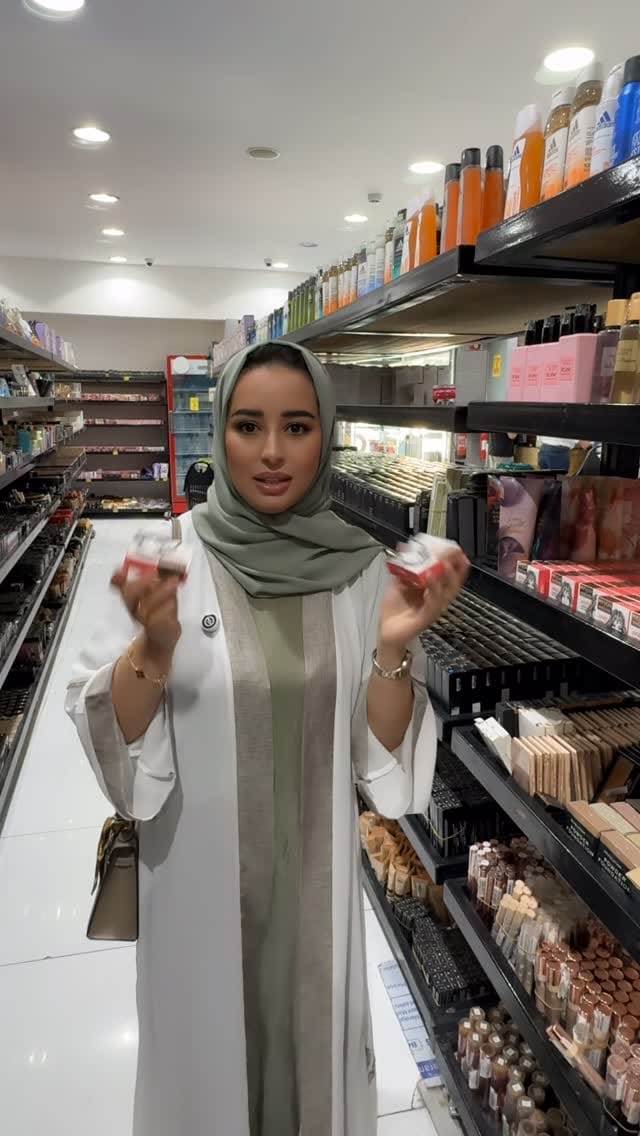 Post 6 by Monza on Instagram (video)