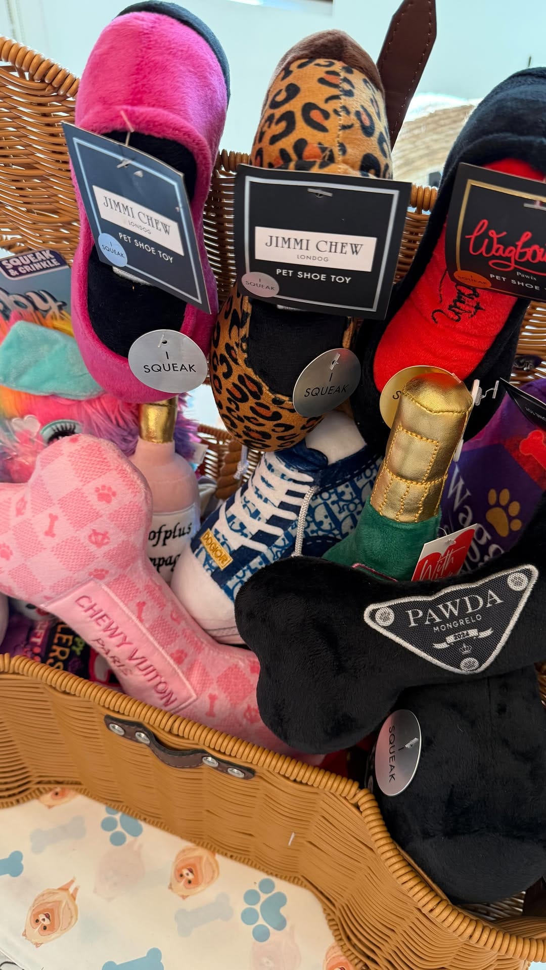 Post 10 by Bear Supreme | Designer Pet Clothes , Toys & Accessories on Instagram (video)