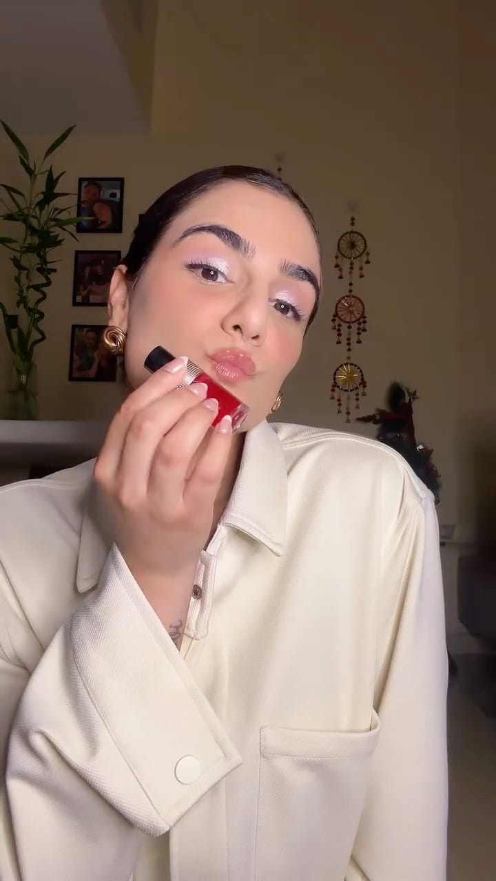 Post 3 by Shivali | Creator & Influencer on Instagram (video)