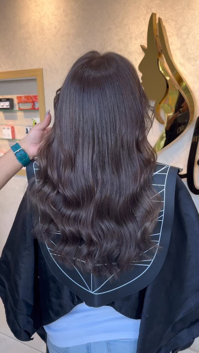 Post 7 by A M B E R   Hair & Beauty Salon, Dubai on Instagram (video)