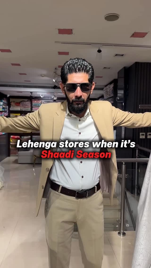 Post 7 by Vinay Fashion on Instagram (video)
