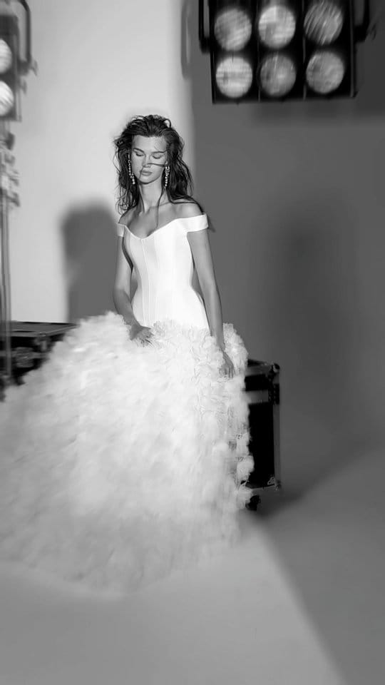 Post 8 by Tanya Ray Bridal on Instagram (video)
