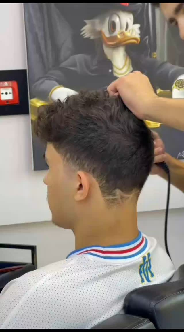 Post 5 by Youssef Katan on Instagram (video)
