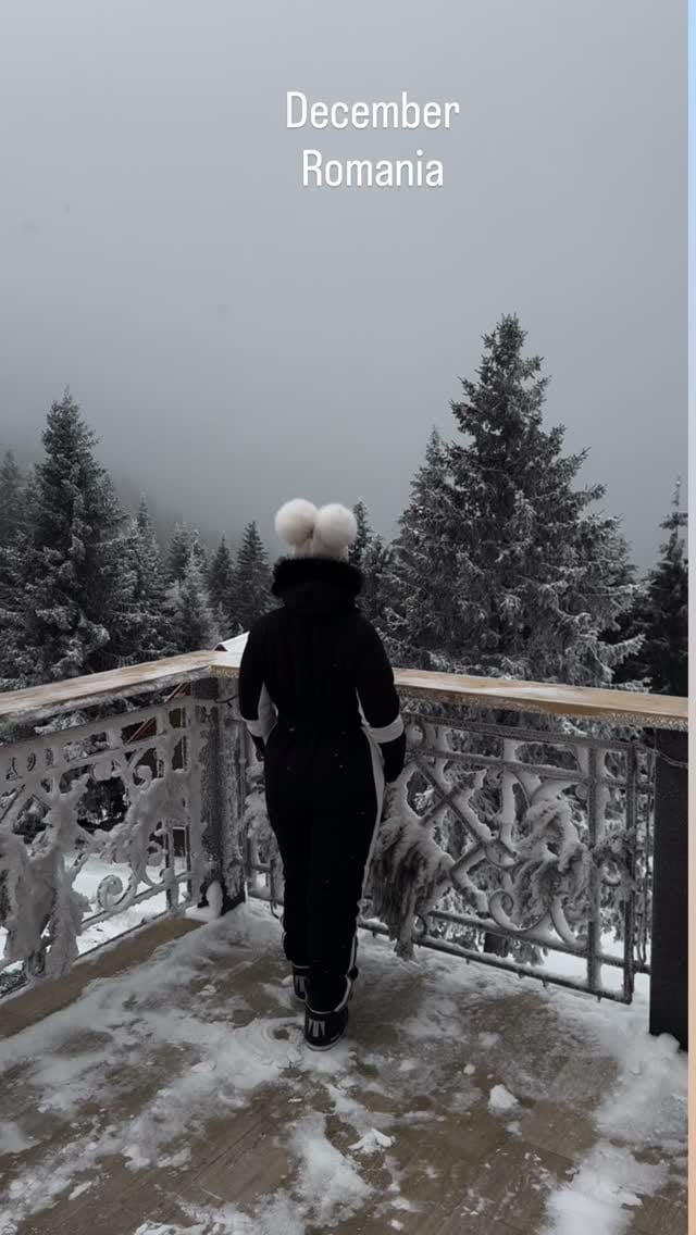 Post 7 by Laura Maria on Instagram (video)