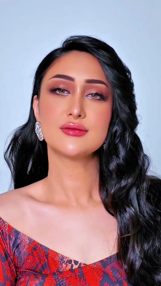 Post 2 by Hala Shebli Harb on Instagram (video)