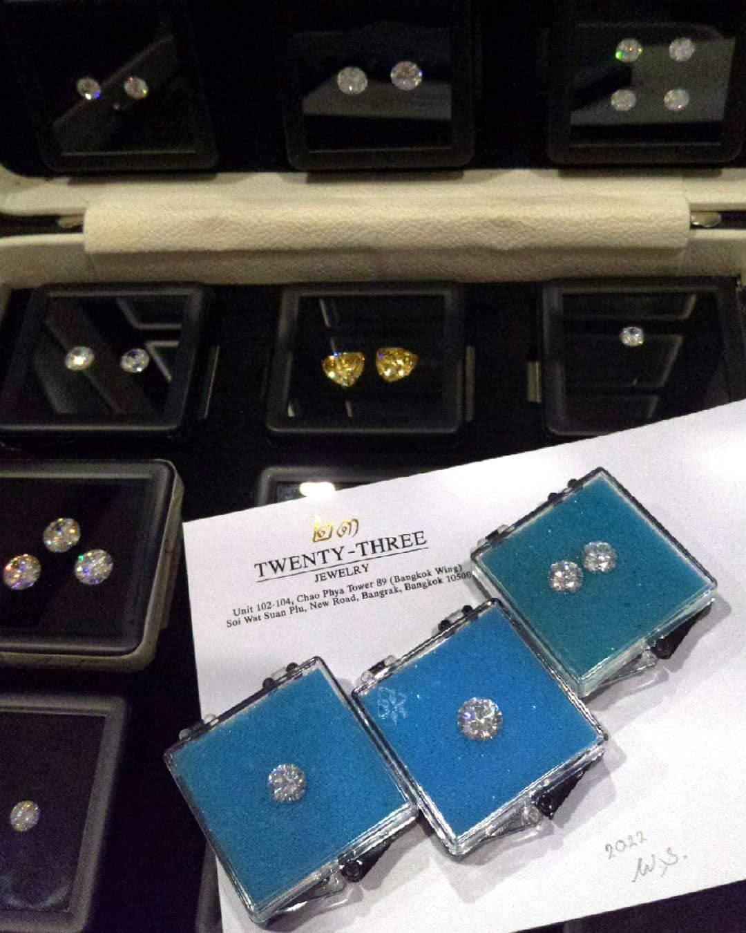 Post 6 by Twenty-Three Jewelry ๒๓💎 on Instagram (image)