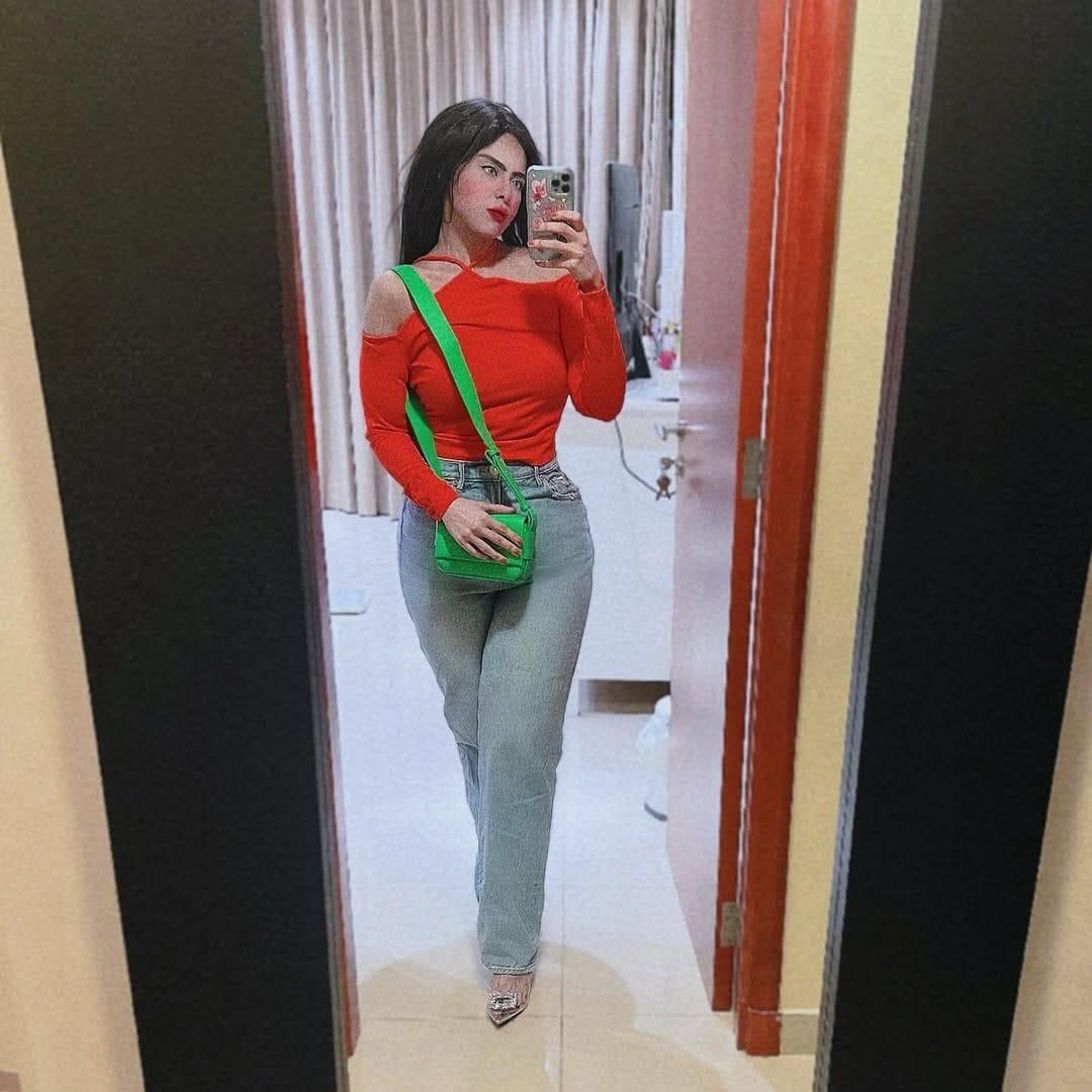 Post 7 by N a n n i 🤍 on Instagram (image)