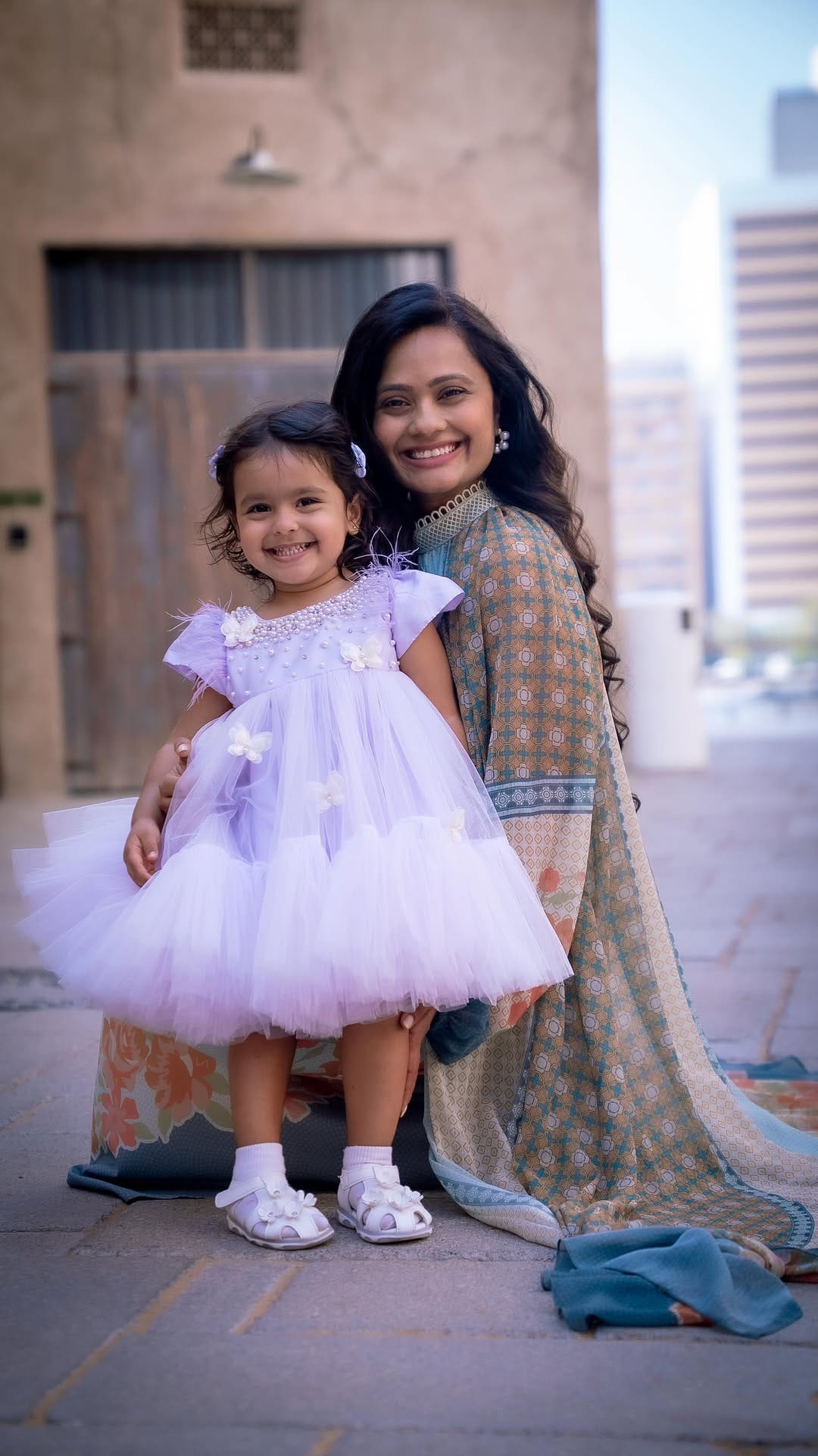 Post 8 by Style it with shah! on Instagram (video)