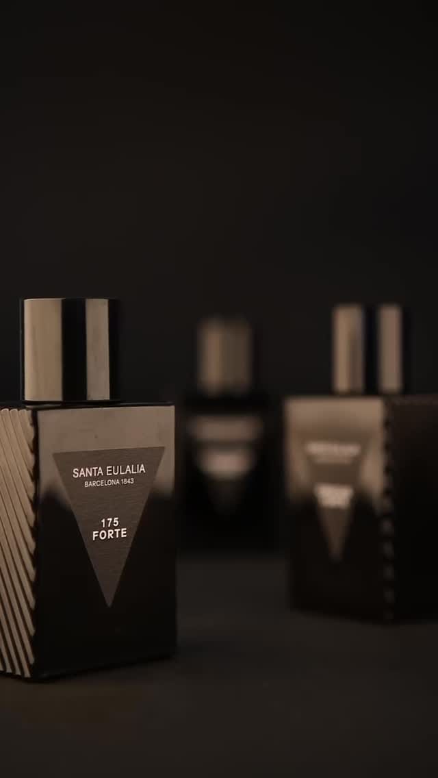 Post 7 by Beautique Fragrances on Instagram (video)
