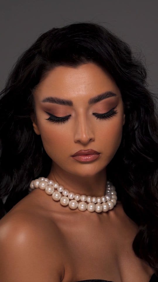 Post 7 by Lili Fahimi on Instagram (video)