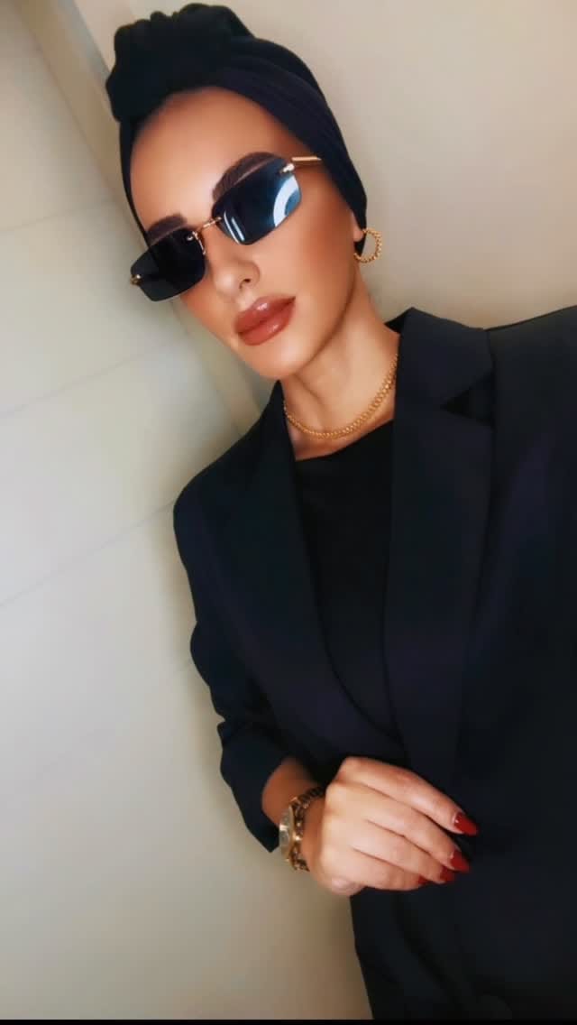 Post 4 by Sofi fashion designer on Instagram (video)