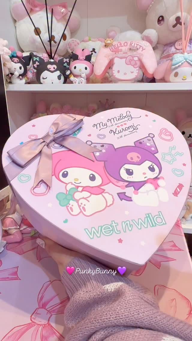 Post 3 by 🎀🌸🎀 aMz アムズ أميرة 🎀🌸🎀 on Instagram (video)