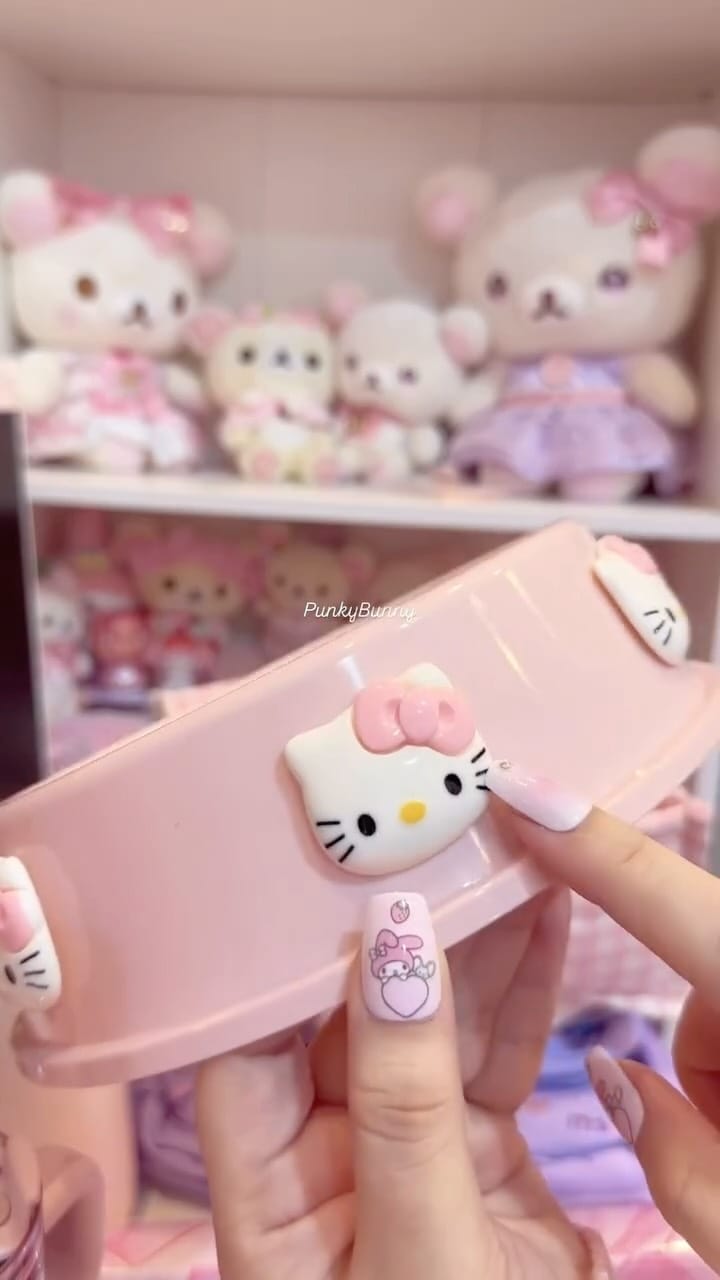 Post 7 by 🎀🌸🎀 aMz アムズ أميرة 🎀🌸🎀 on Instagram (video)