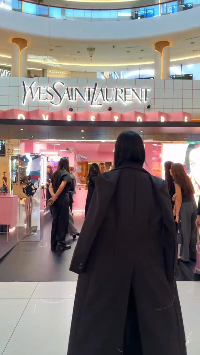 Post 1 by NOURA ALJASMI | نورة الجسمي on Instagram (video)