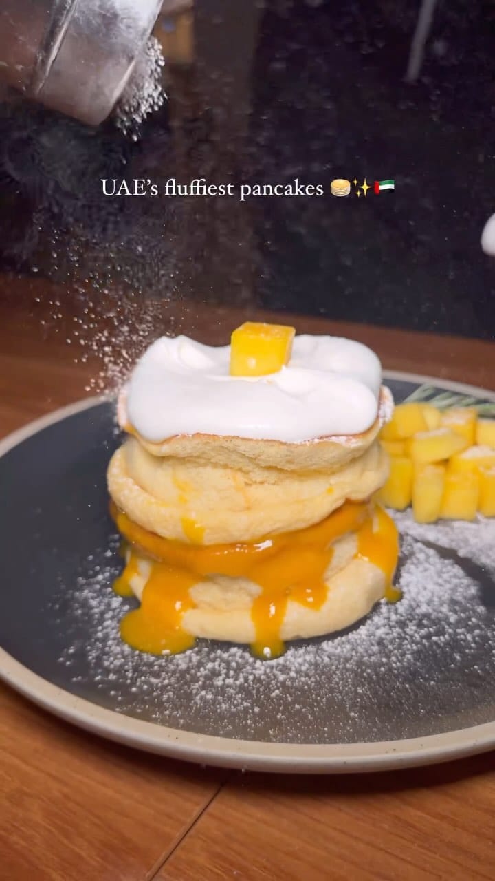 Post 5 by Kakigori Dessert Cafe on Instagram (video)