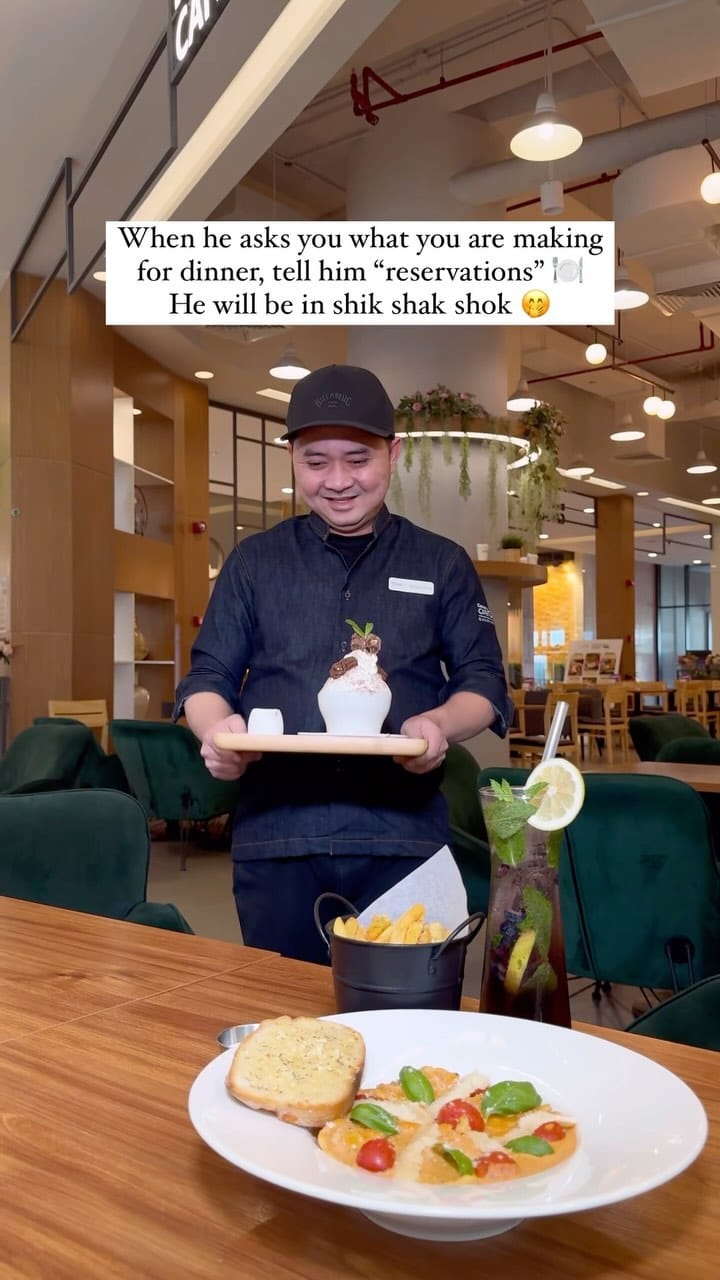 Post 7 by Kakigori Dessert Cafe on Instagram (video)