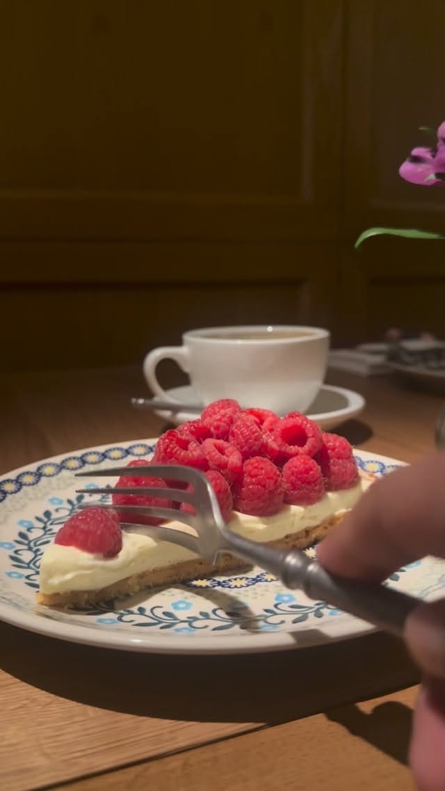 Post 4 by Mohamed Alrum - محمد الرم on Instagram (video)