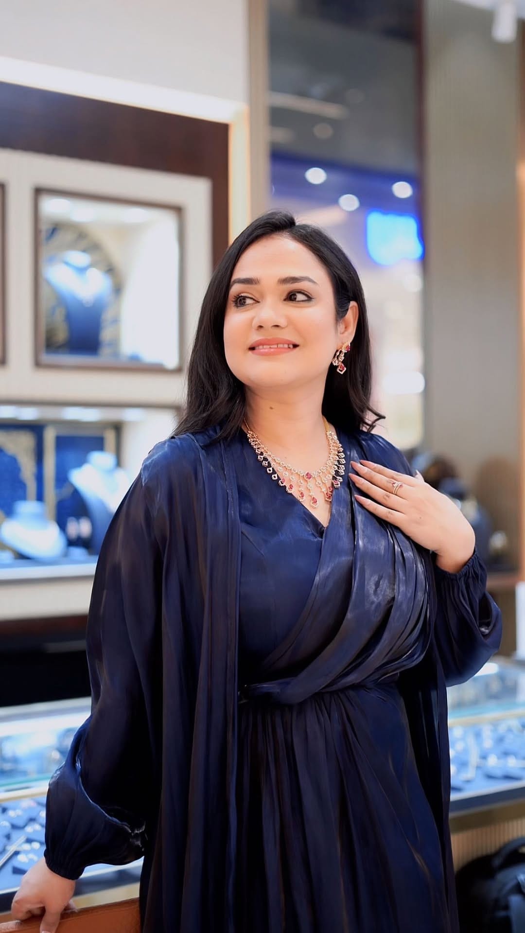 Post 8 by 𝐀𝐢𝐬𝐡𝐚 𝐎𝐦𝐚𝐢𝐫 🇦🇪 عائشة on Instagram (video)