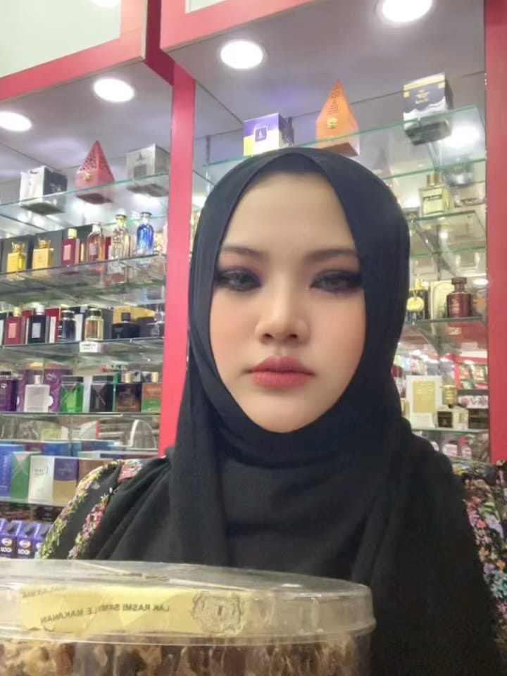 Post 4 by Ainee Ehsan Herbs & Beauty on Instagram (carousel)